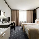 Hotel Holiday