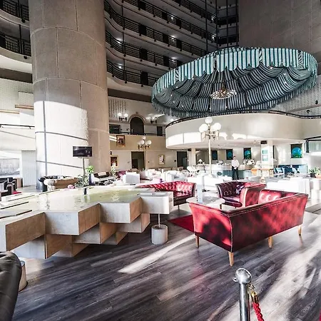 Hotel Holiday SJJ