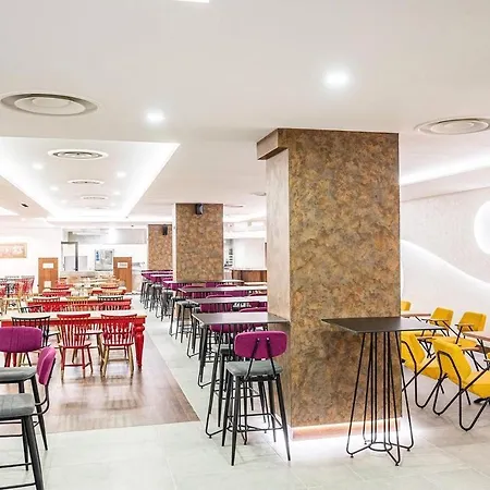 Hotel Hotel Holiday 4*