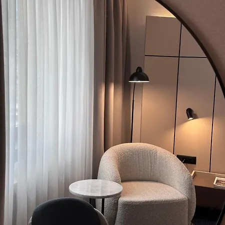 Hotel Holiday Hotel