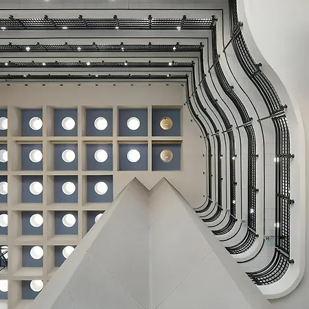 Hotell Hotel Holiday