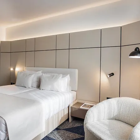 Hotel Holiday Hotel